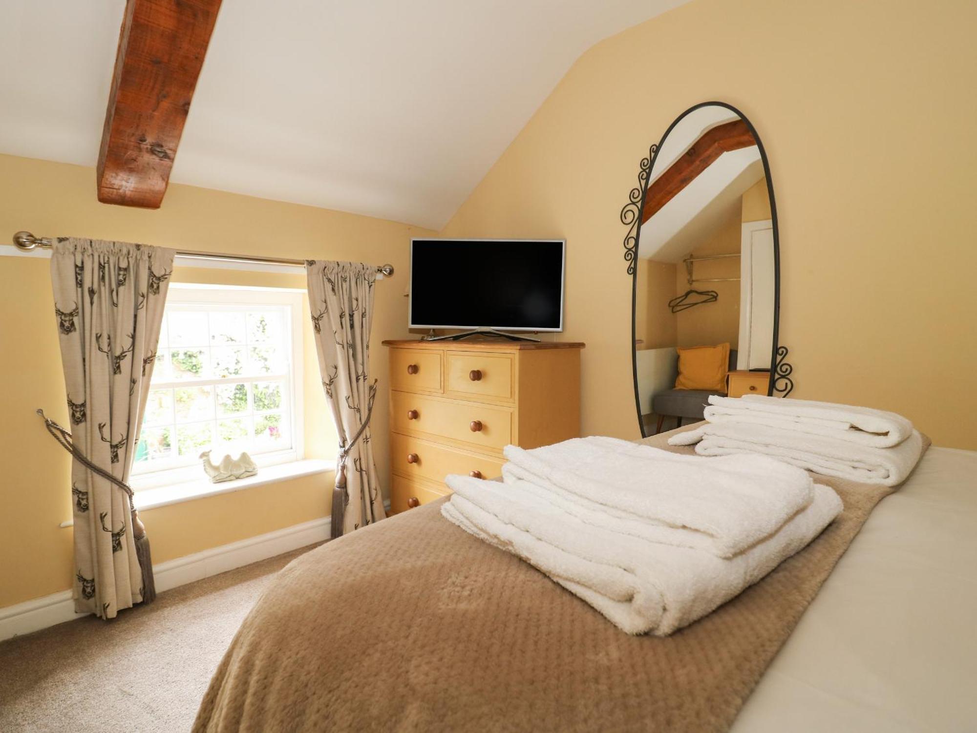Loft Cottage Crakehall Extérieur photo
